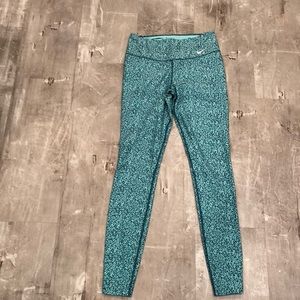 Beautiful green Nike running leggings. Size small